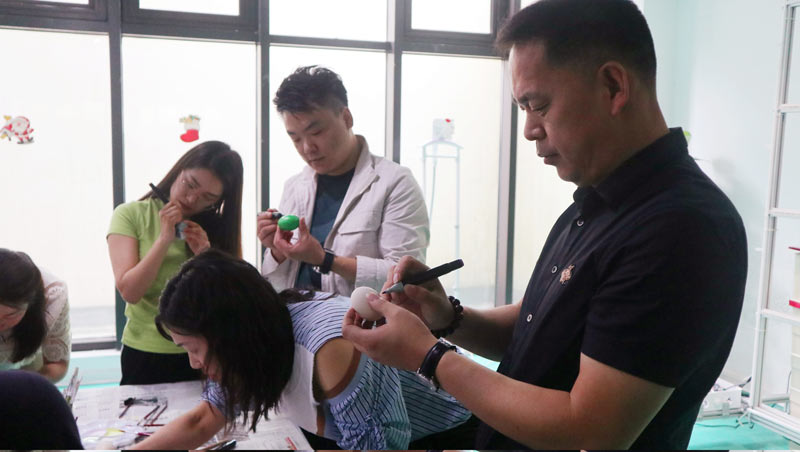 品粽香滋味，绘多彩生活 | EVO视讯举办“包粽子 · 绘彩蛋 · 迎端午”主题活动