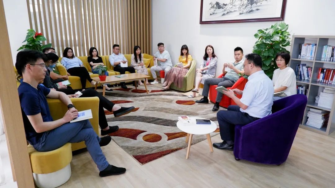 感受文字之美，共享阅读之乐 | EVO视讯与燎申智城共同举办成长专场读书活动