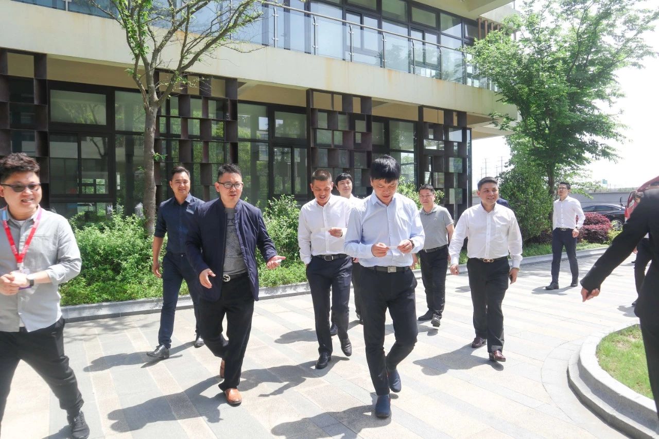 快讯 | 温州市瓯海区领导一行莅临EVO视讯参观考察