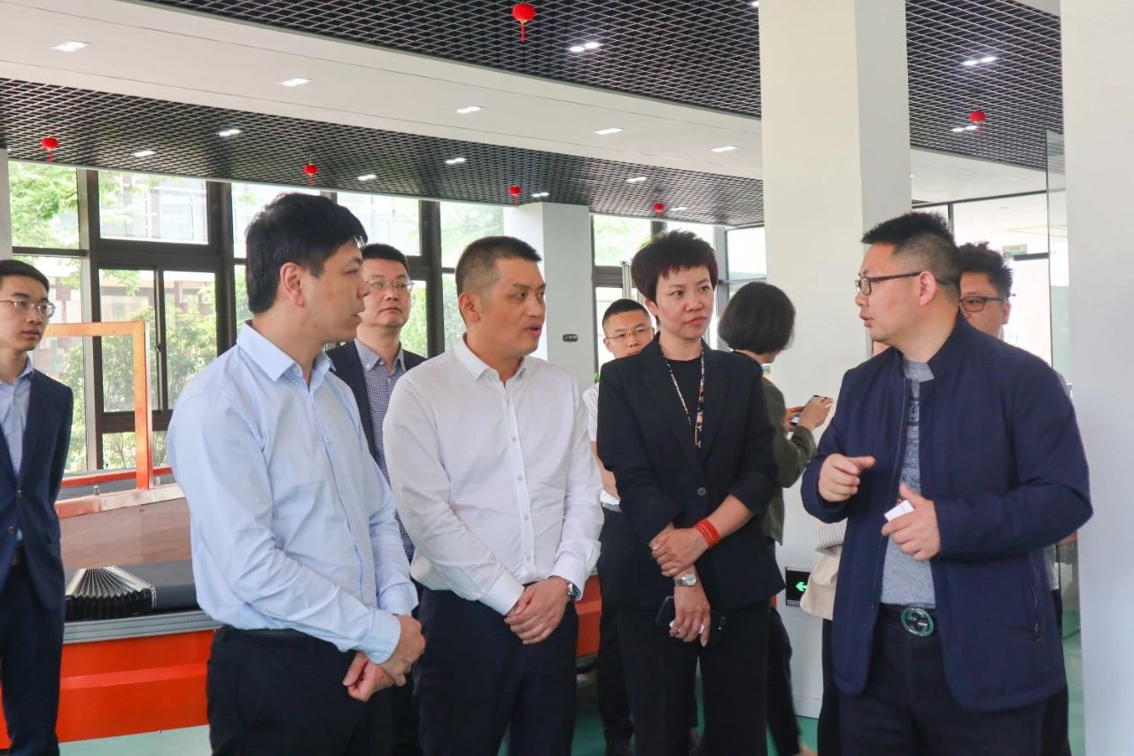 快讯 | 温州市瓯海区领导一行莅临EVO视讯参观考察
