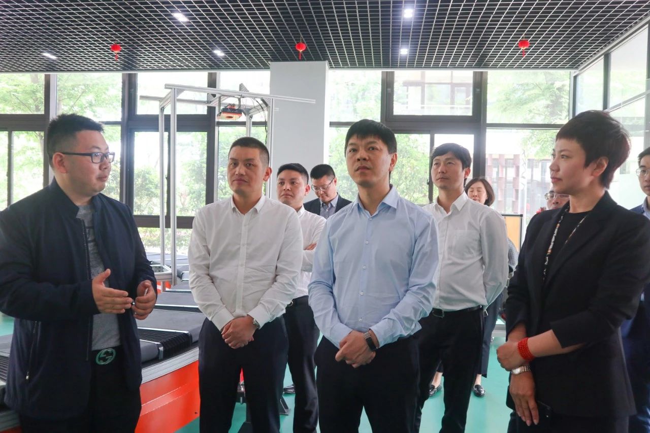 快讯 | 温州市瓯海区领导一行莅临EVO视讯参观考察