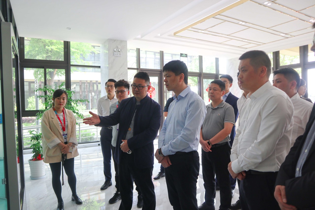 快讯 | 温州市瓯海区领导一行莅临EVO视讯参观考察