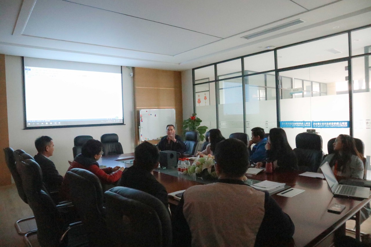 关爱员工“心”福利 | EVO视讯举办“情绪管理与身心保健”专题心理讲座