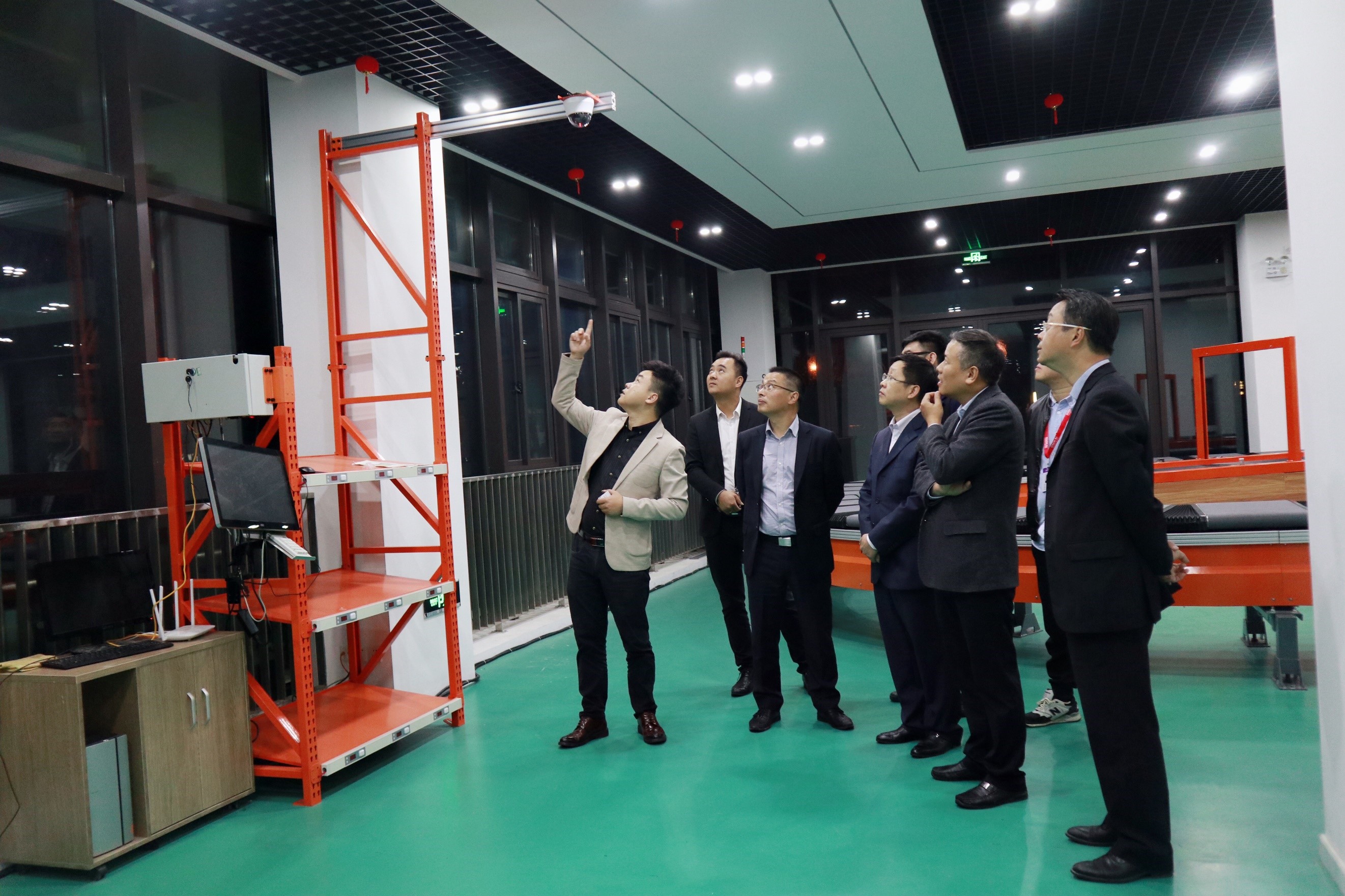 简讯 | 天津市东丽经济开发区领导莅临EVO视讯企业总部参观考察