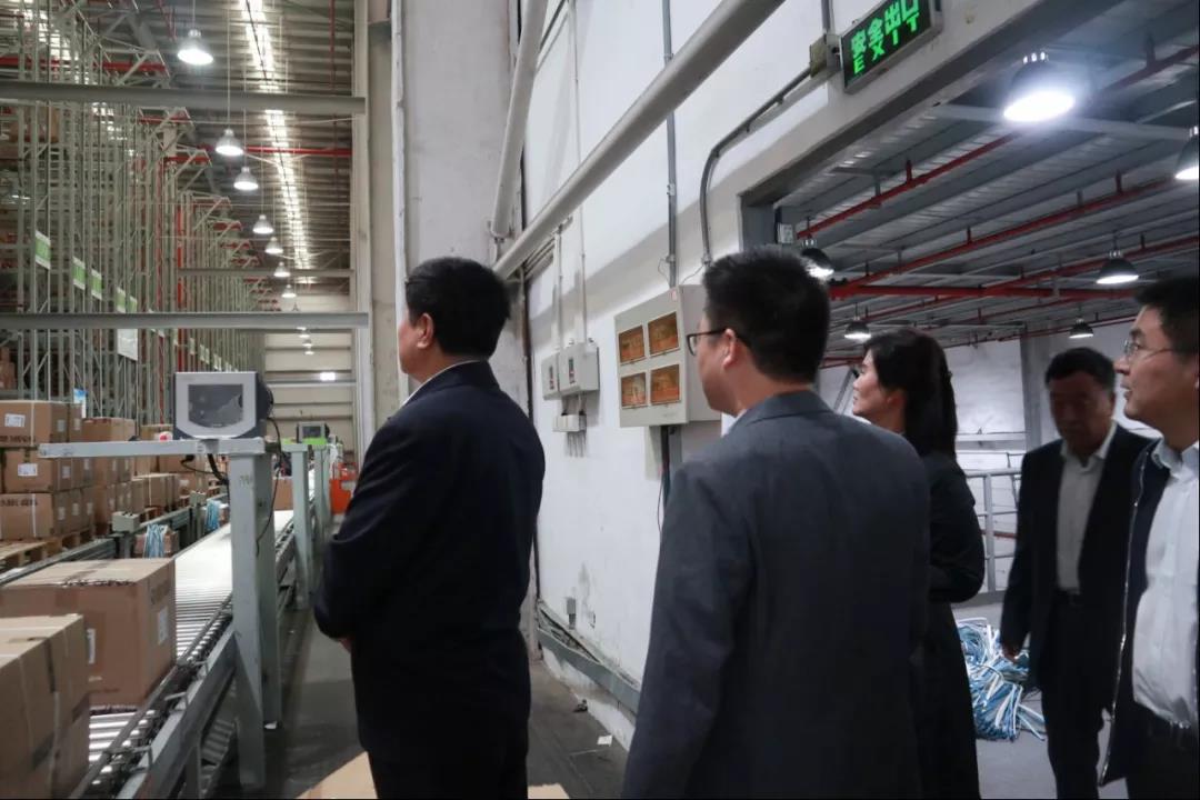 快讯 | 辽宁省朝阳市龙城区政府领导莅临EVO视讯参观考察